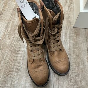 Roxy Women's Brown Lace-Up Combat Boots